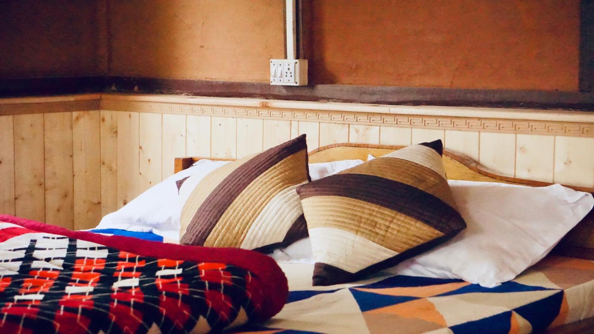 Hostel Wake In Himalayas Pelling Exterior foto