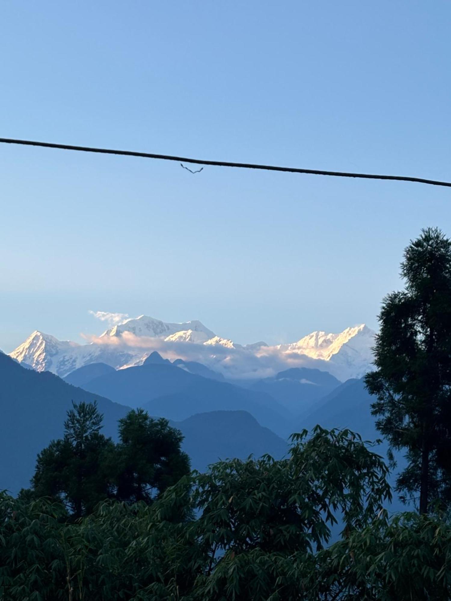 Hostel Wake In Himalayas Pelling Exterior foto