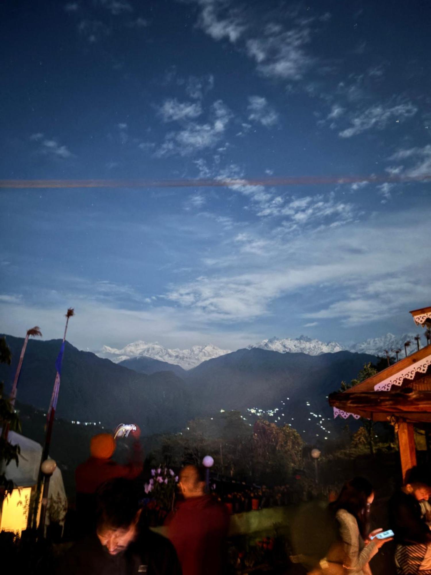 Hostel Wake In Himalayas Pelling Exterior foto